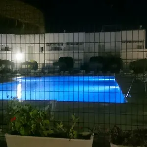 Apartamento Playa Con Piscina Privada, Zona Muy Tranquila Apartamento Vera
